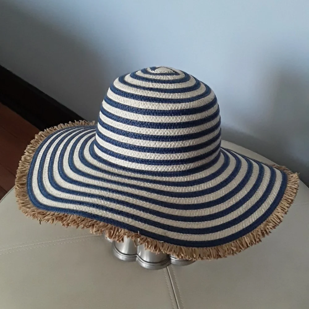 NWT DAVID and YOUNG Floppy Wide Brim w/fringe Hat, Blue/cream - Picture 1 of 11